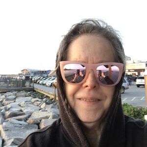 Meet your Posher, Kathleen